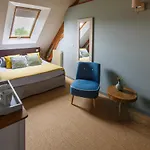 Le Clos Poulain Petits De Charme Et D'hotes Familiales Au Calme Proche Bayeux Et Des Plages 3*