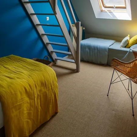 Le Clos Poulain Petits De Charme Et D'hotes Familiales Au Calme Proche Bayeux Et Des Plages 3*