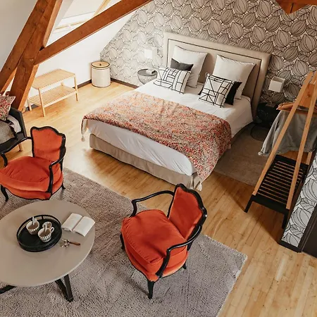 Le Clos Poulain: Charming And Family Near Bayeux