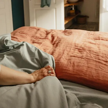 Le Clos Poulain: Charming And Family Near Bayeux Bed & Breakfast 3*