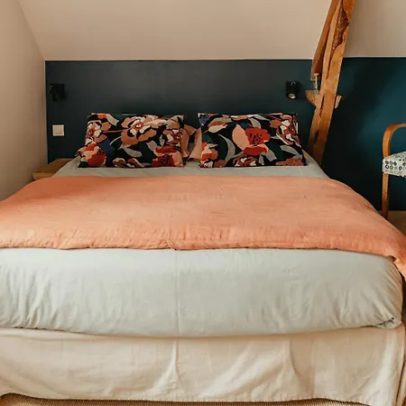 Le Clos Poulain Petits De Charme Et D'hotes Familiales Au Calme Proche Bayeux Et Des Plages Nocleg ze śniadaniem 3*