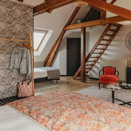 Le Clos Poulain: Charming And Family Near Bayeux Nonant