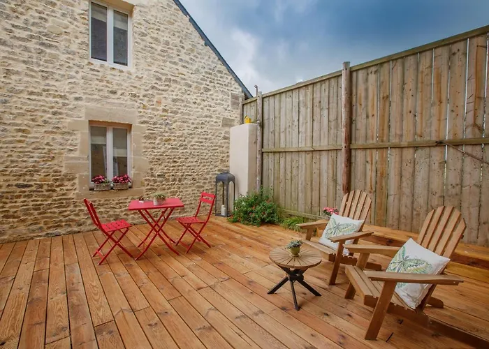 Le Clos Poulain Petits De Charme Et D'hotes Familiales Au Calme Proche Bayeux Et Des Plages Frühstückspension 3*