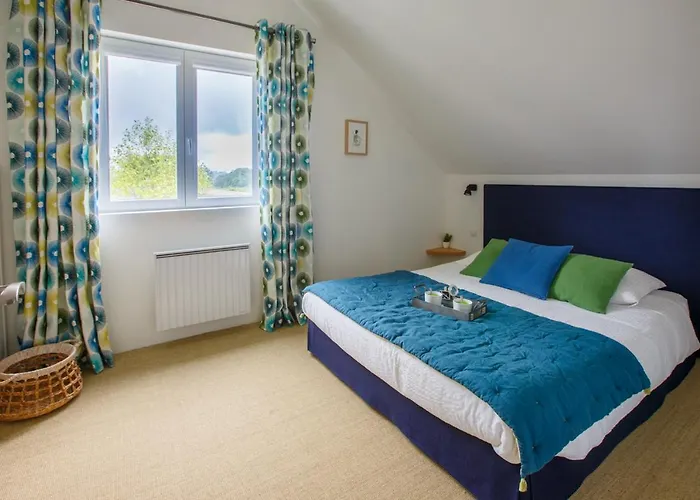 Le Clos Poulain Petits De Charme Et D'hotes Familiales Au Calme Proche Bayeux Et Des Plages