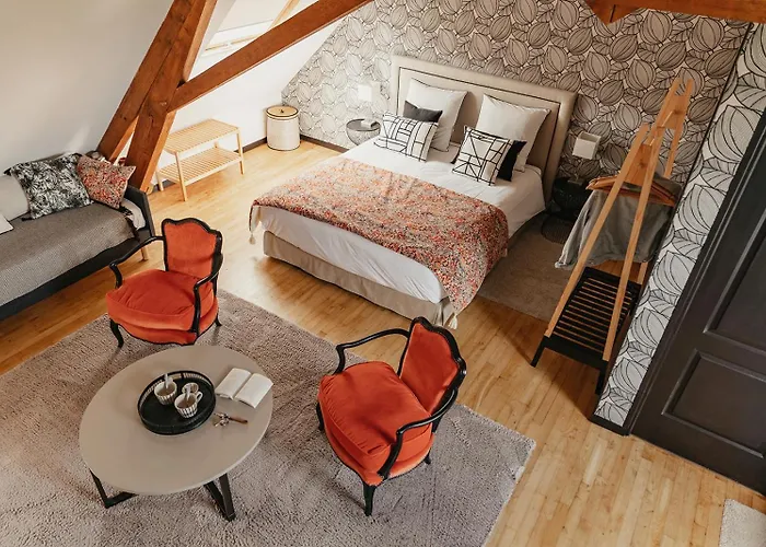 Le Clos Poulain Petits De Charme Et D'hotes Familiales Au Calme Proche Bayeux Et Des Plages