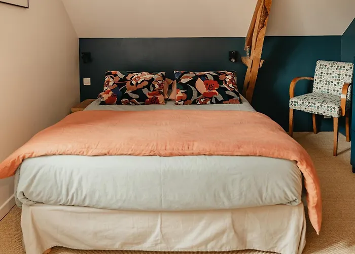 Le Clos Poulain Petits De Charme Et D'hotes Familiales Au Calme Proche Bayeux Et Des Plages Frühstückspension 3*