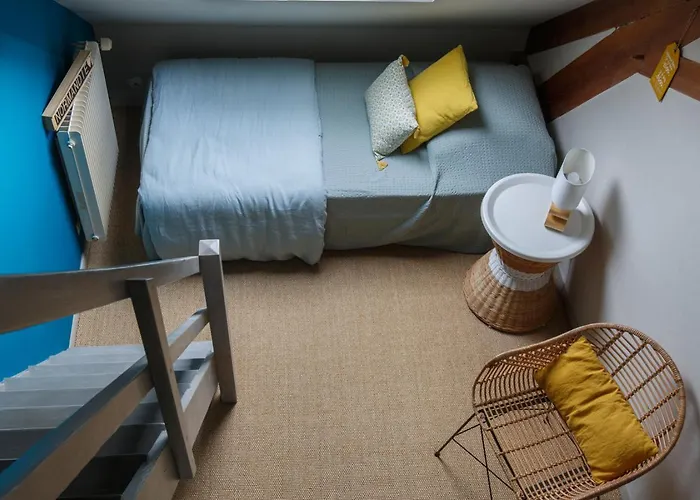 Le Clos Poulain Petits De Charme Et D'hotes Familiales Au Calme Proche Bayeux Et Des Plages 3* Nonant