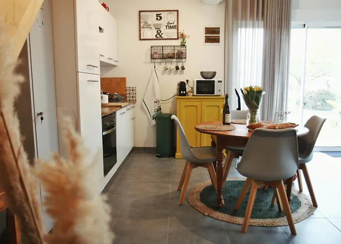 Frühstückspension Le Clos Poulain Petits De Charme Et D'hotes Familiales Au Calme Proche Bayeux Et Des Plages Nonant